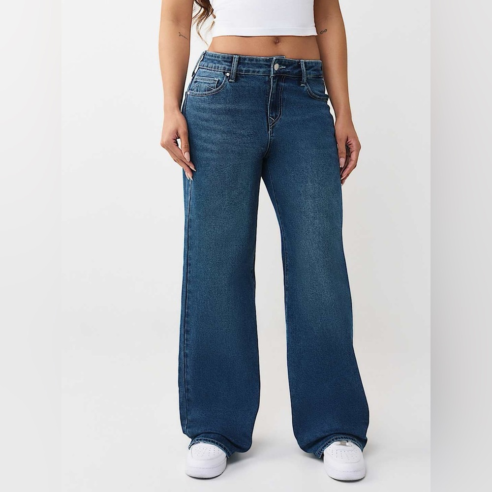 $165 True Religion Dark Blue Flare Jeans‎ Size 26